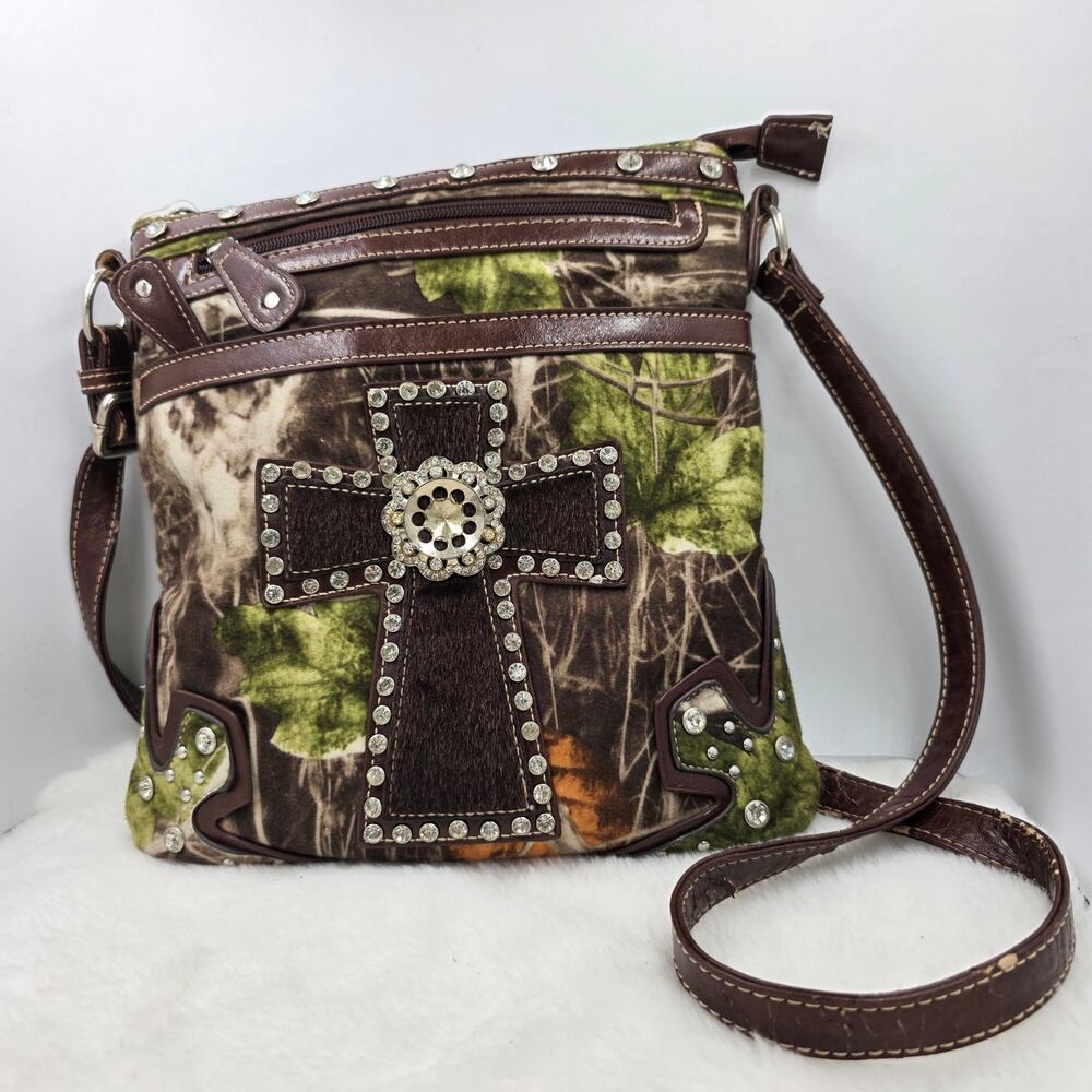 Camo Cross Body Purse featuring a Faux Cowhide Cross Rhinstone Embellishment